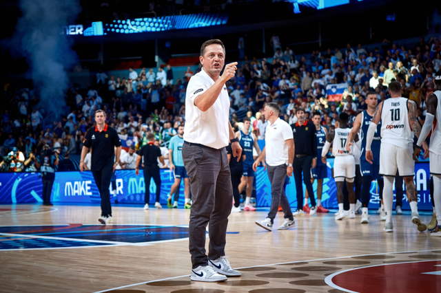 但赛后这个, 大的超级巨, 么吹 但赛后这个, 大的超级巨, 么吹