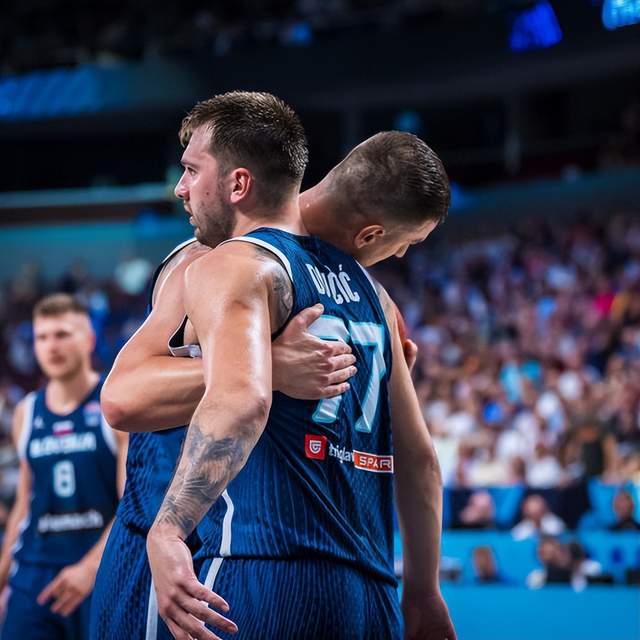 对裁判的看, 而道歉吧 对裁判的看, 而道歉吧