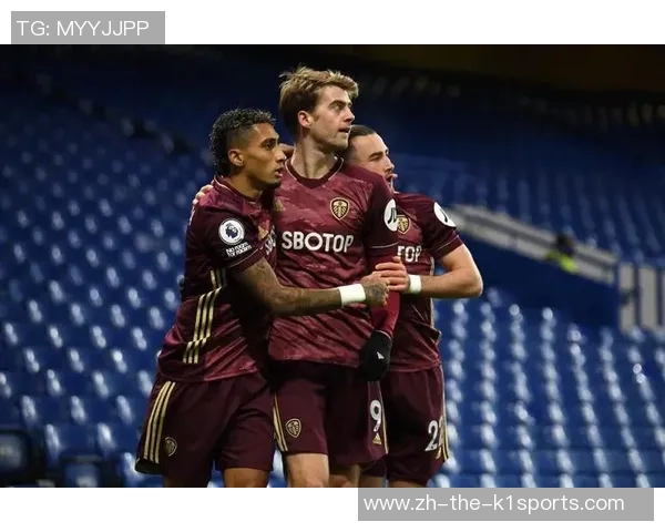 女王公园巡游者与利兹联角球对决精彩回顾与分析